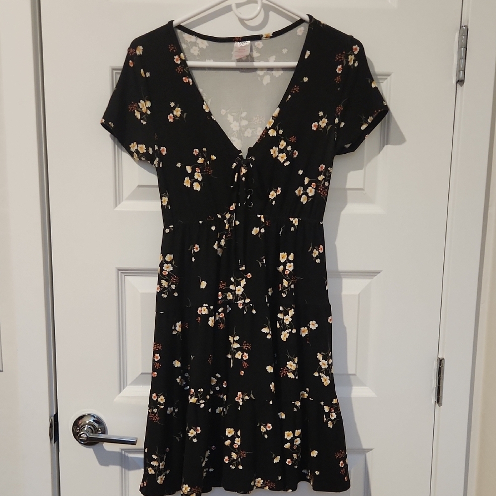 No Boundaries Floral Black Dress!